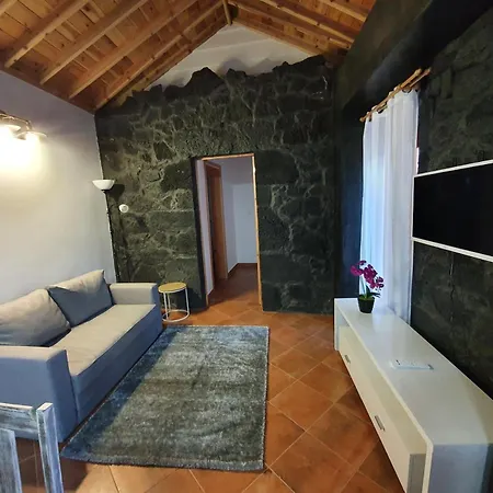 Nyaraló Casas Do Lourenco *