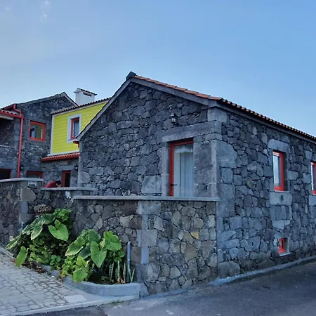 Casas Do Lourenco *